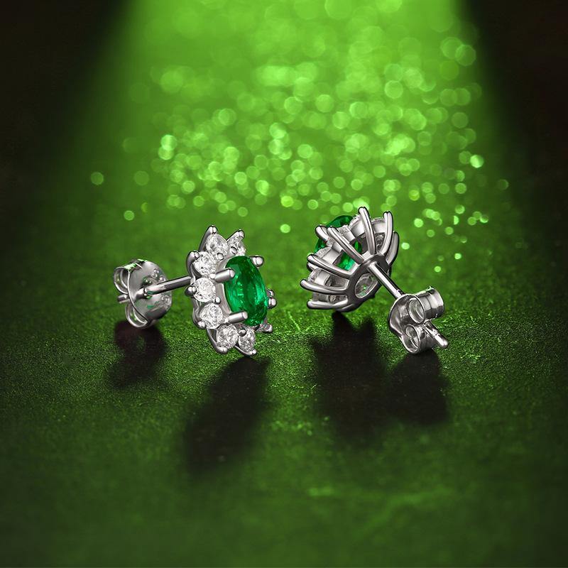 Oval Emerald Side Stone sterling silver earrings - Image 5
